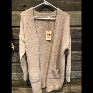 NWT Cozy Almond Pocket Cardigan